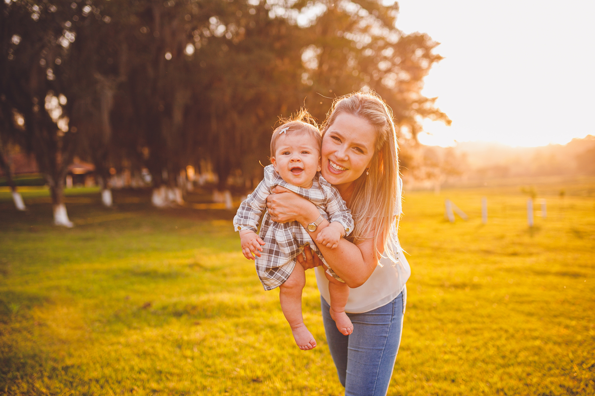 fotografa familia curitiba - ensaio externo fazenda maria flor 8 meses acompanhamento