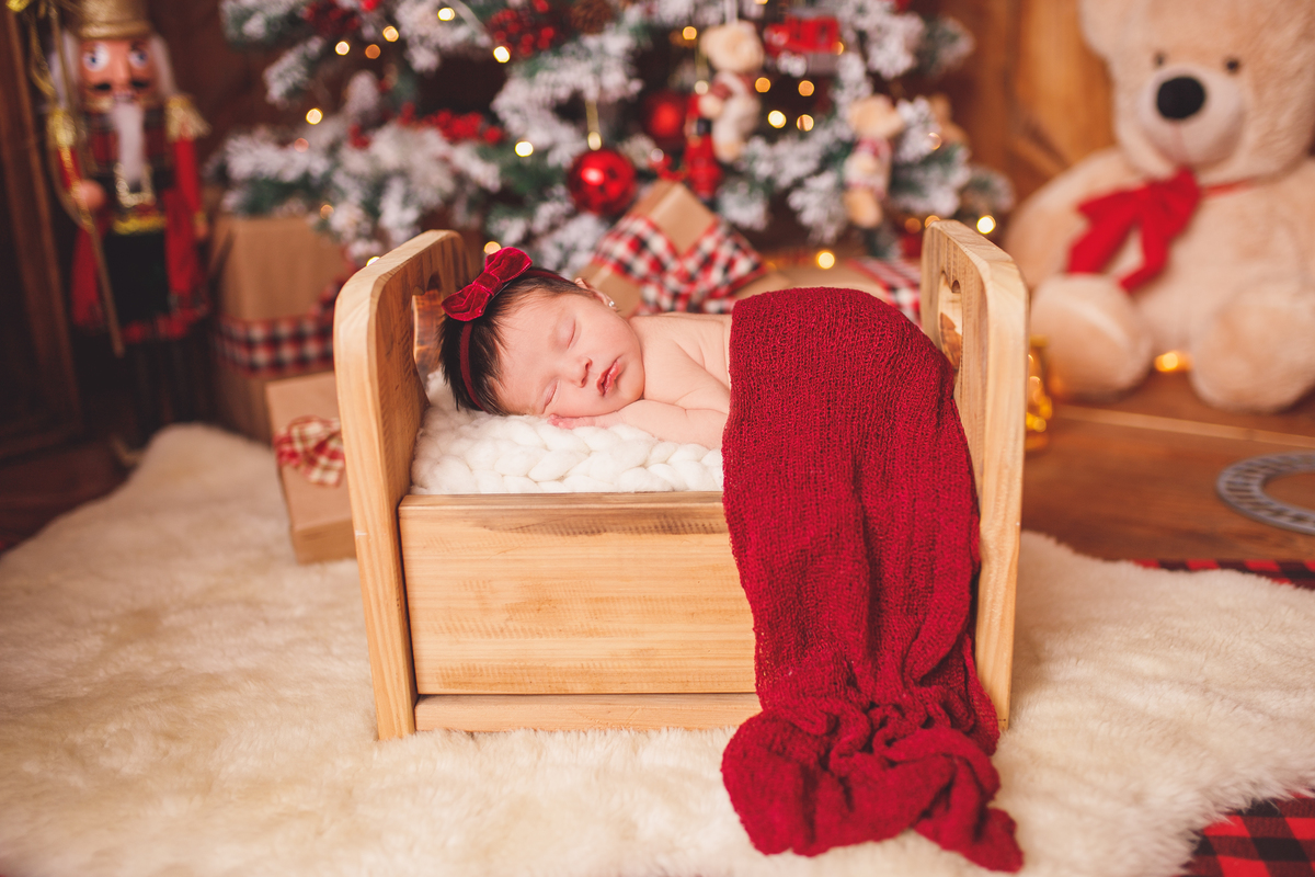 fotografa familia curitiba - newborn recem nascido estudio menina Bebê 9 dias