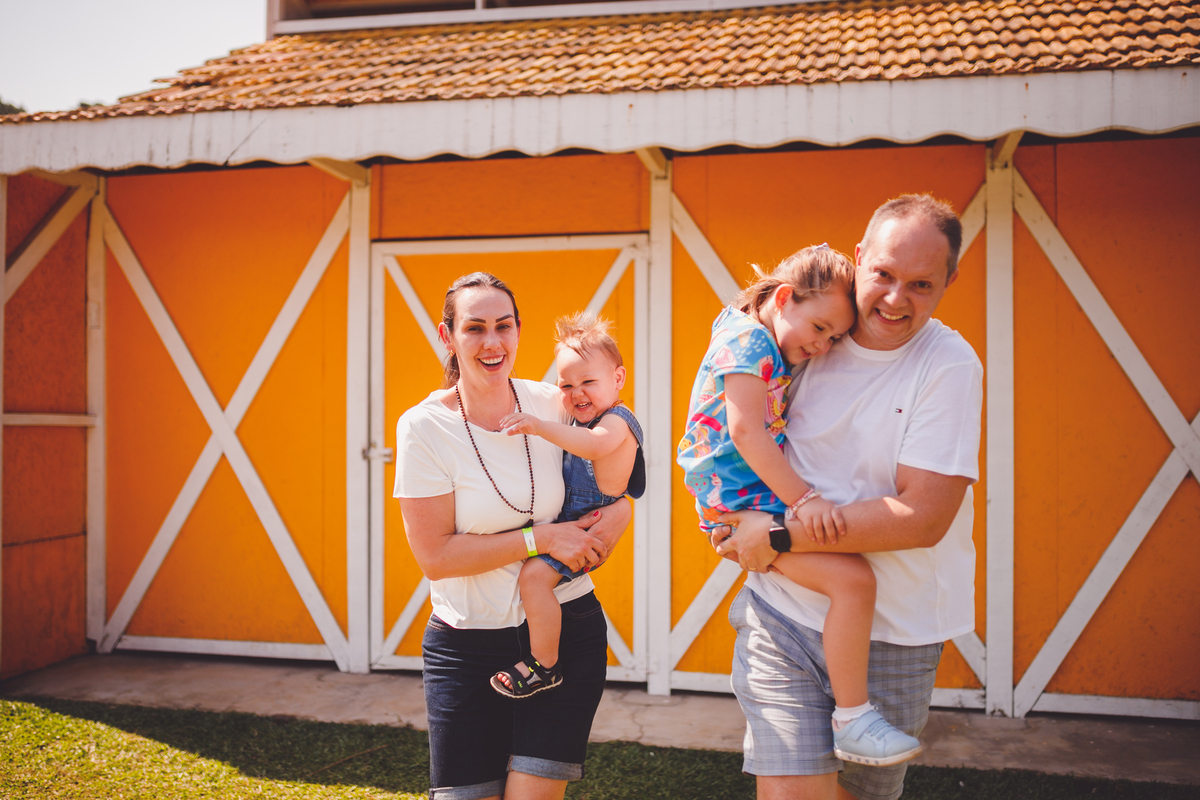 fotografa familia curitiba - vila dos animais, joão e duda