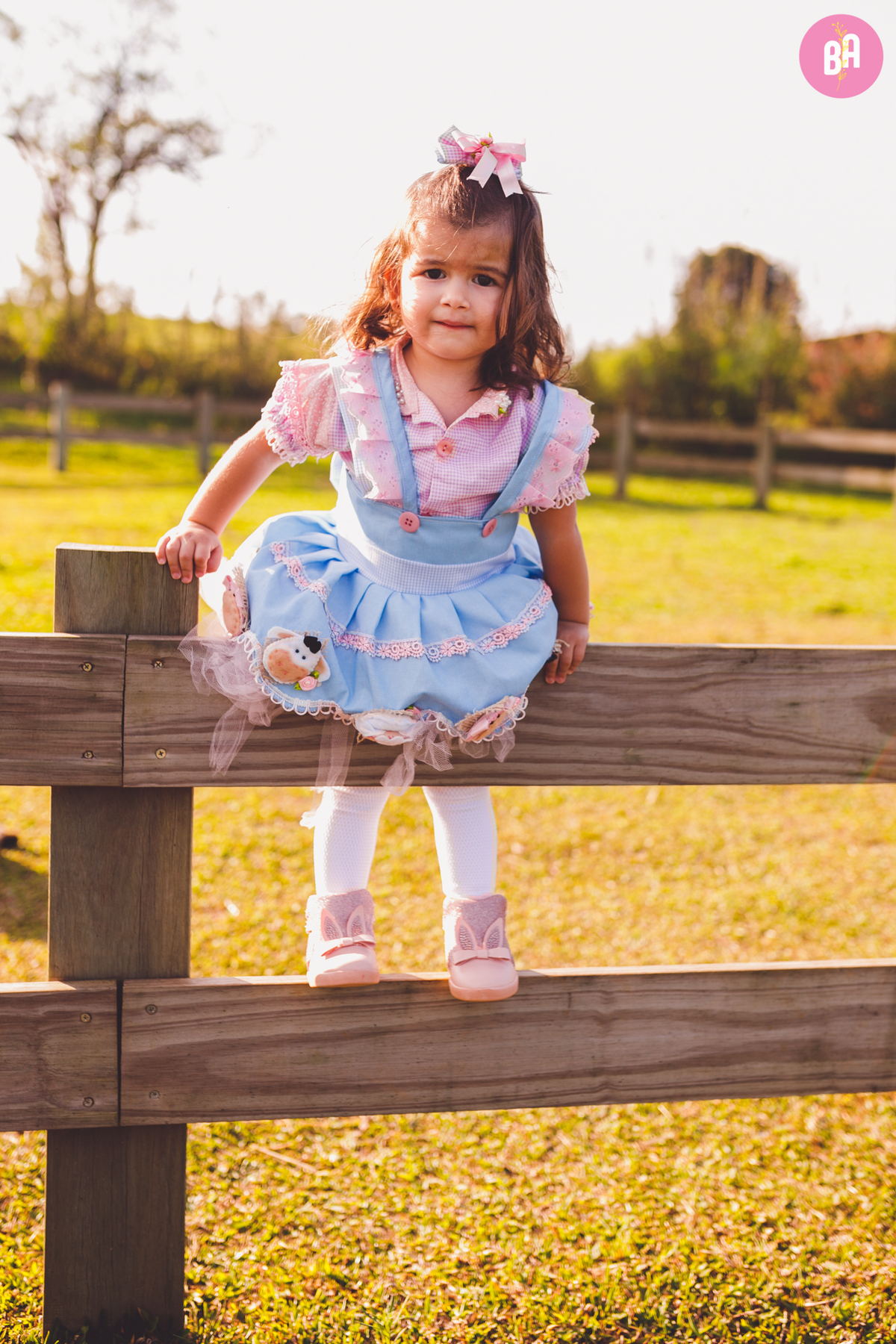 fotografa familia curitiba - ensaio com animais colônia witmarsun e lavadario 
externo por do sol
