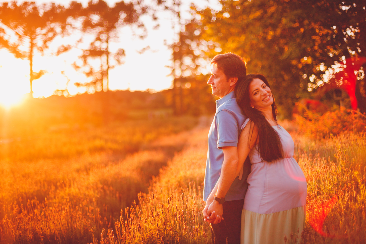 fotografa familia curitiba - gestante externo lavandas por do sol
