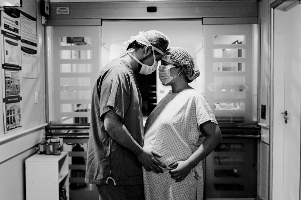 fotografa nascimentos em Curitiba - hospital Santa Cruz casaria menina 