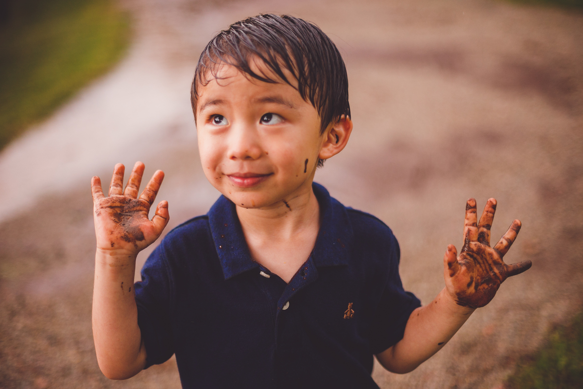 fotografa familia curitiba - Lucas na fazenda vila dos animais