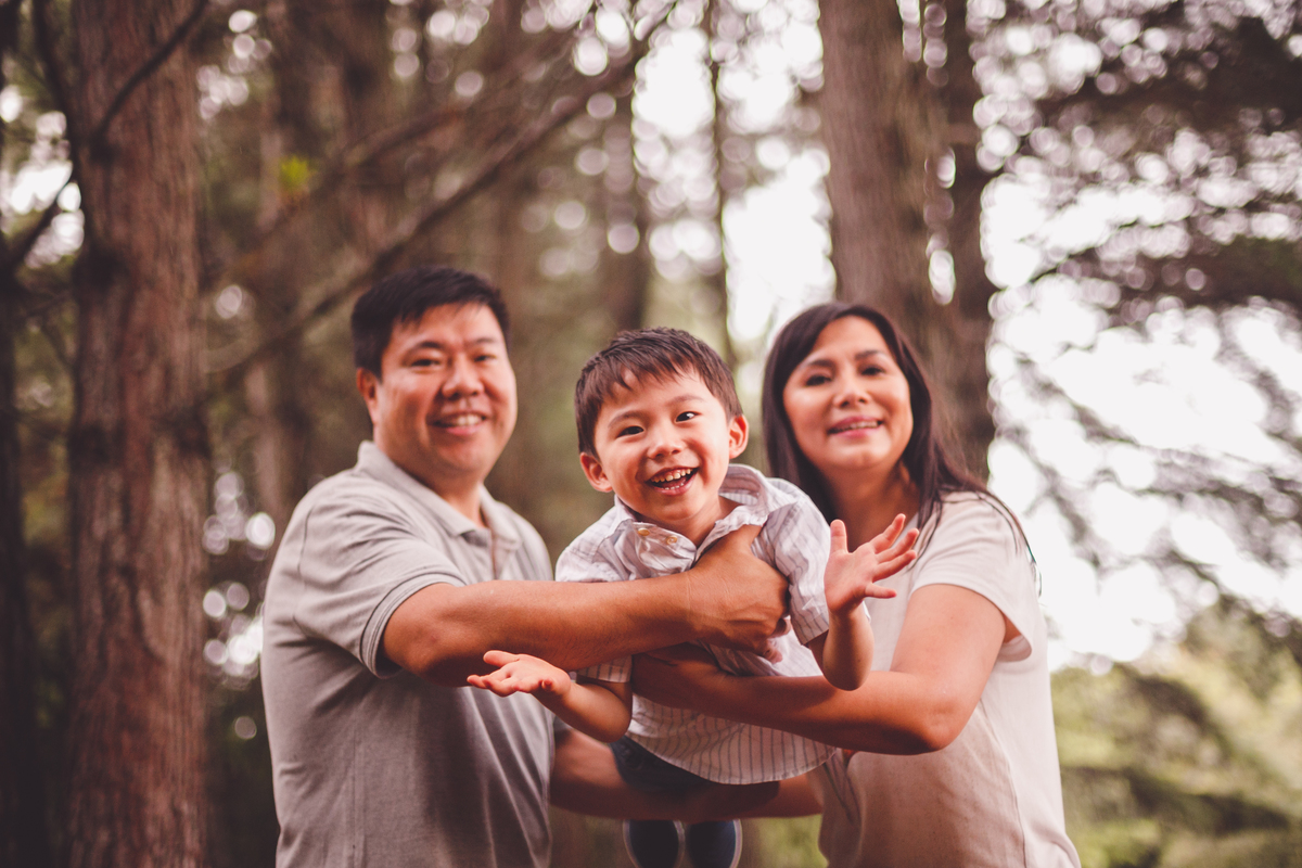 fotografa familia curitiba - Lucas na fazenda vila dos animais