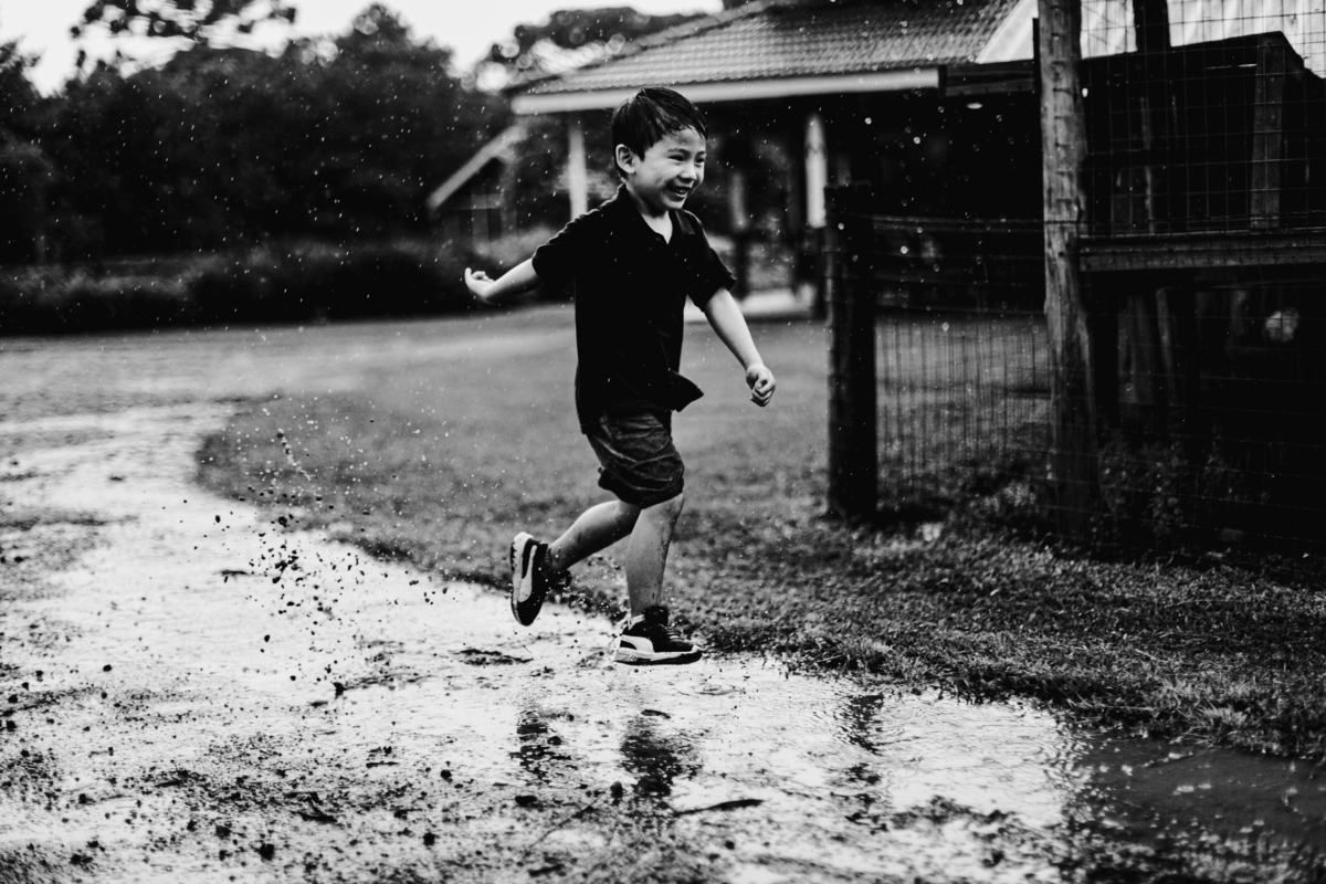 fotografa familia curitiba - Lucas na fazenda vila dos animais