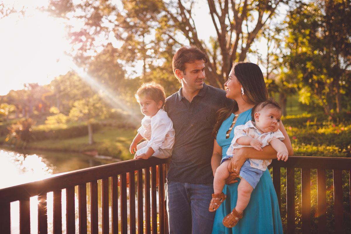 fotografa familia curitiba - ensaio em casa quatro barras lifestyle