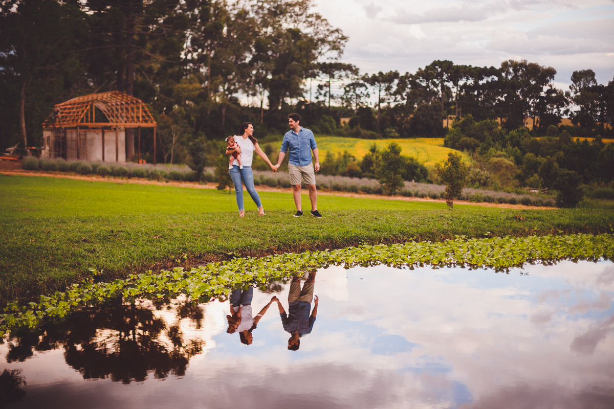fotografa familia curitiba - ensaio externo campo de lavanda colonia witmarsun
