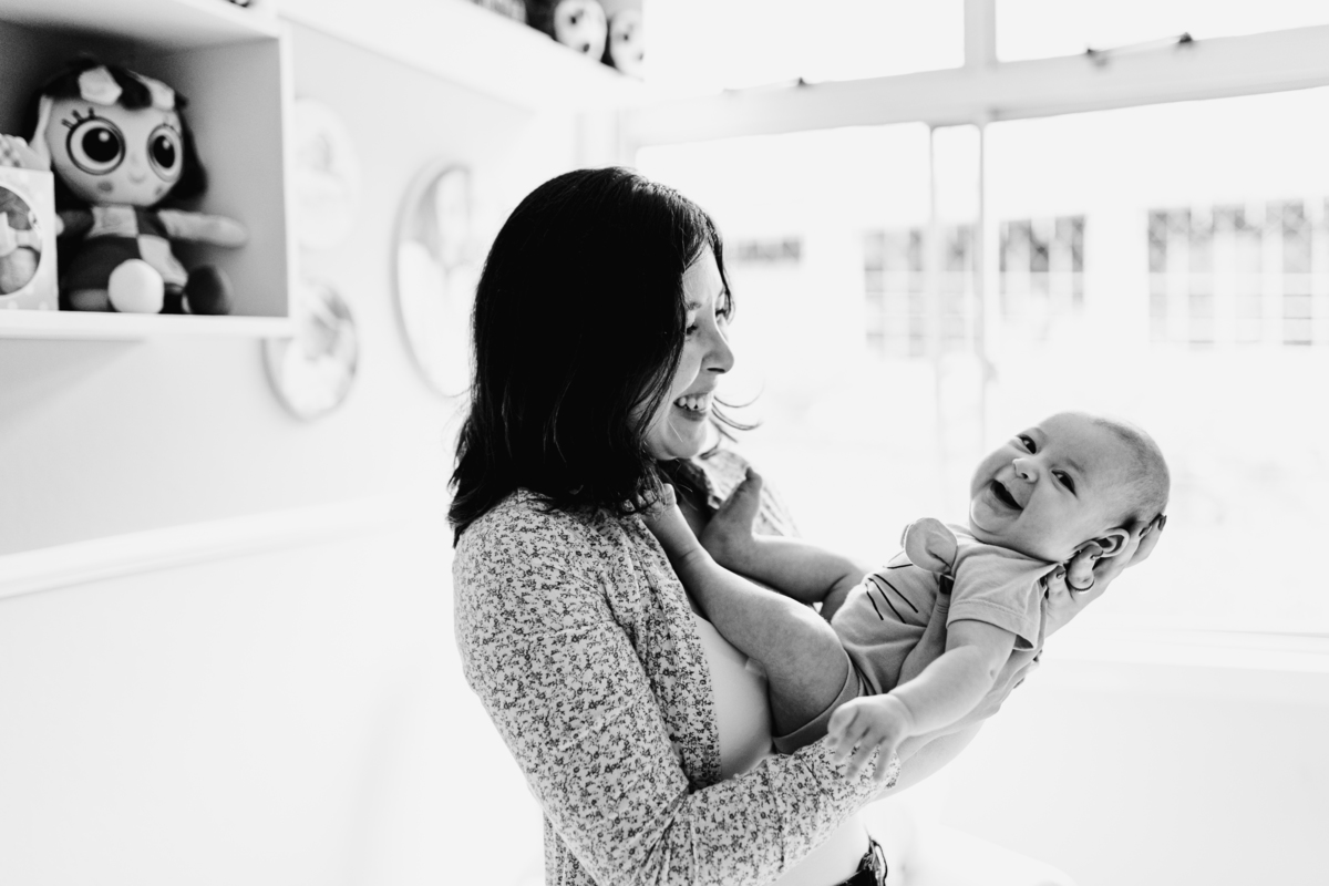 fotografa de familia em curitiba - ensaio em casa rotina lifestyle