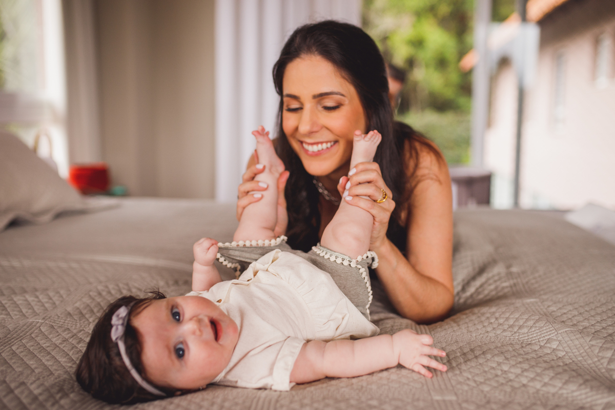 fotografa familia curitiba - ensaio em casa luiza 3 meses