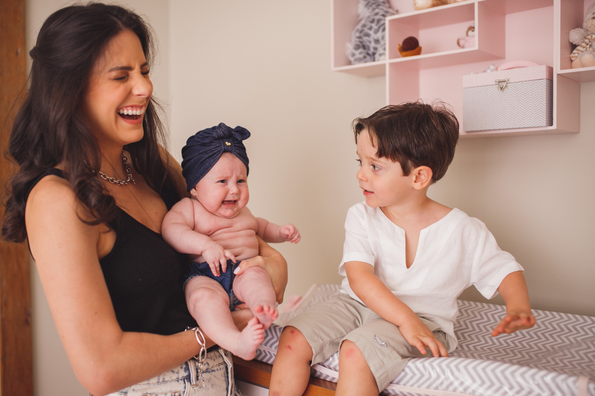 fotografa familia curitiba - ensaio em casa luiza 3 meses