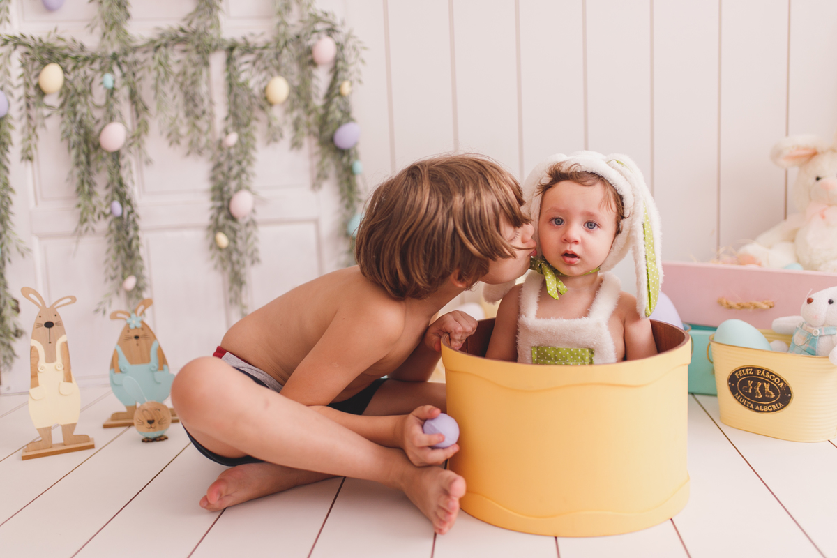 fotografa familia curitiba - estudio Pascoa ensaio bebe