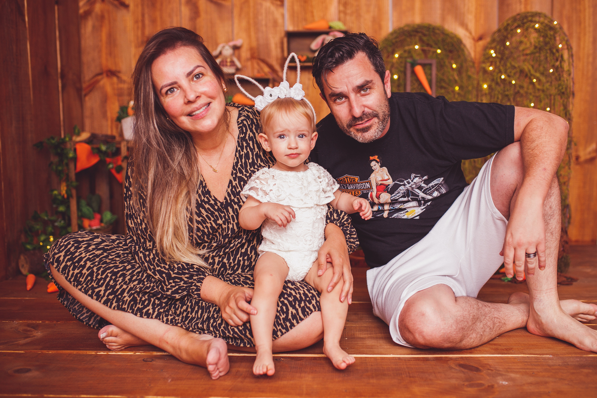 fotografa familia curitiba - coelha páscoa linda estudio