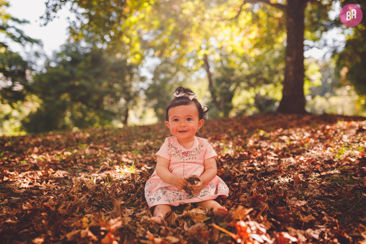 fotografa familia curitiba - ensaio externo outono canaleta ônibus 