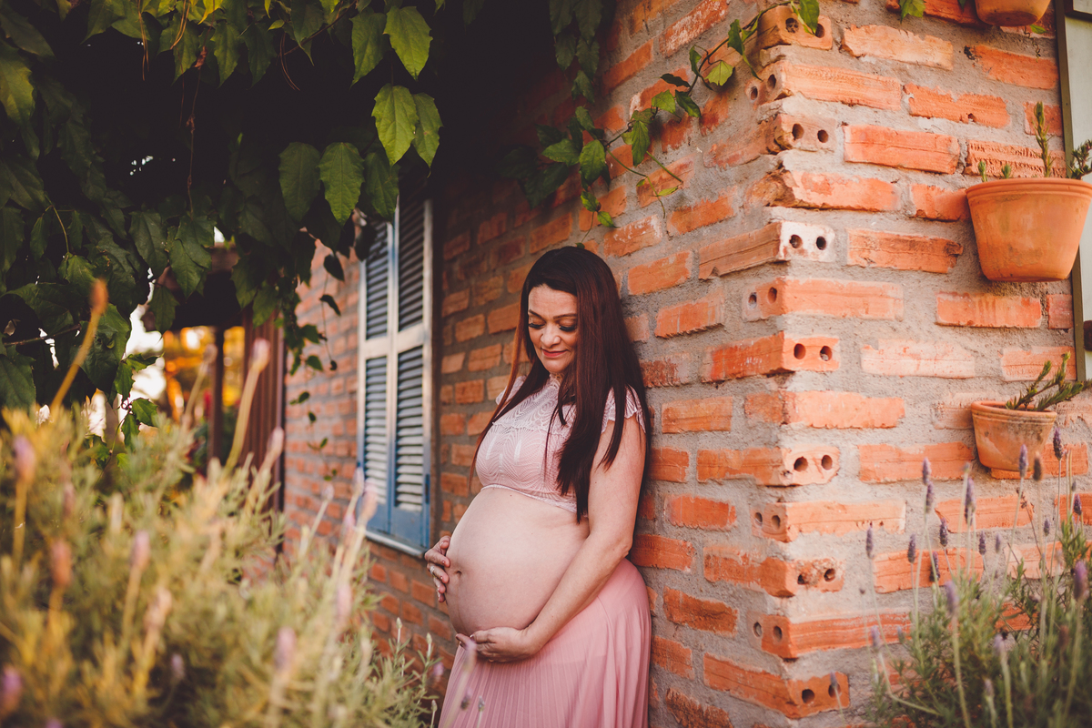 fotografa familia curitiba - ensaio externo gestante lavandario colonia witmarsun