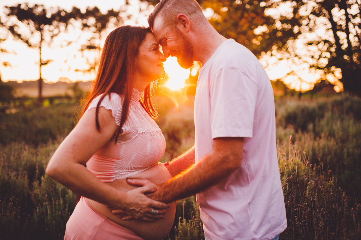 fotografa familia curitiba - ensaio externo gestante lavandario colonia witmarsun