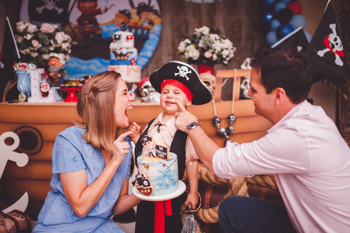 fotografa familia curitiba - aniversario pirata em casa