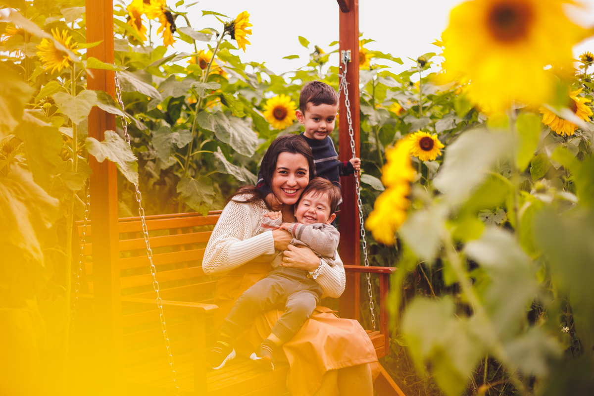 fotografa-familia-curitiba-girassol-campo