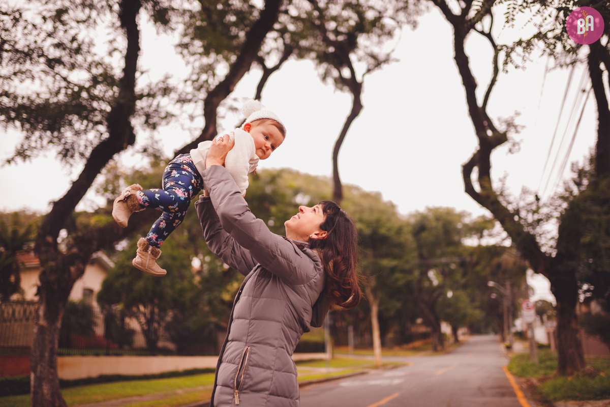 fotografa familia curitiba - Ensaio em casa e na rua 