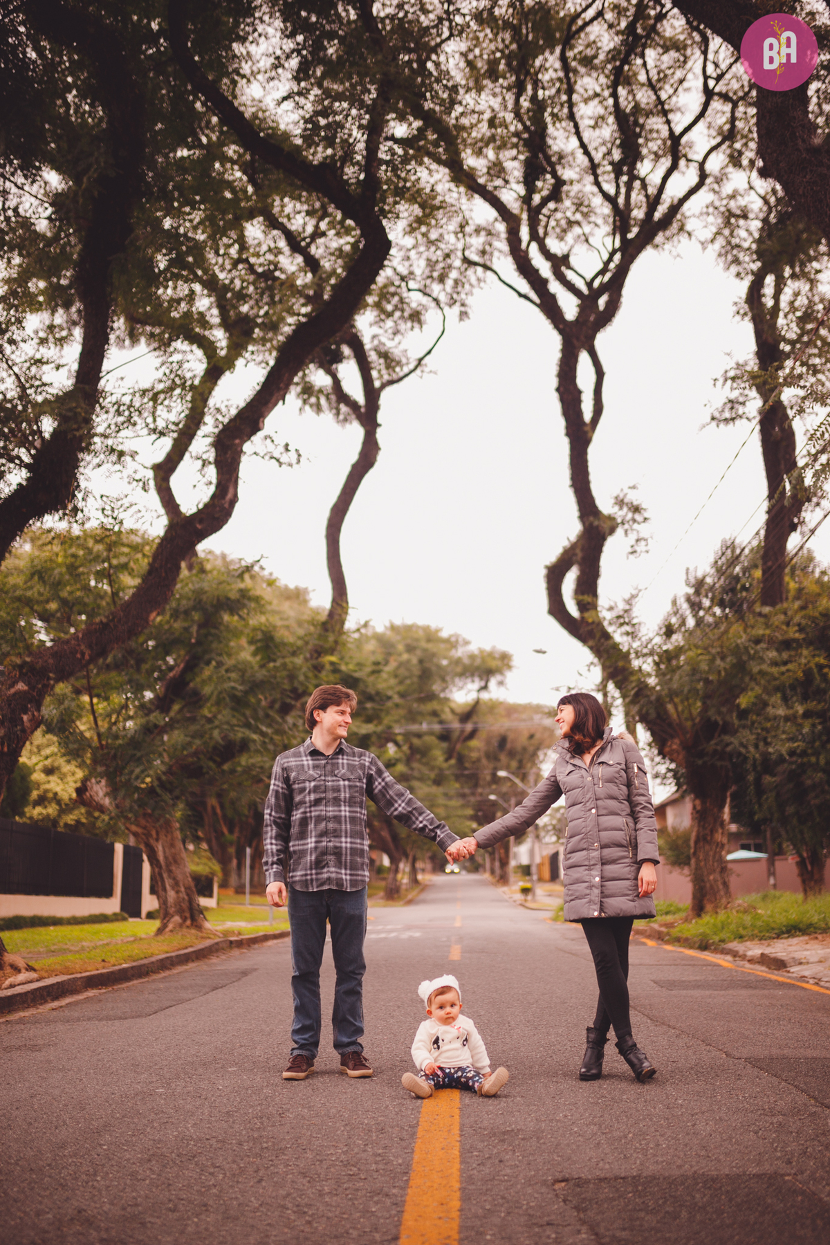 fotografa familia curitiba - Ensaio em casa e na rua 
