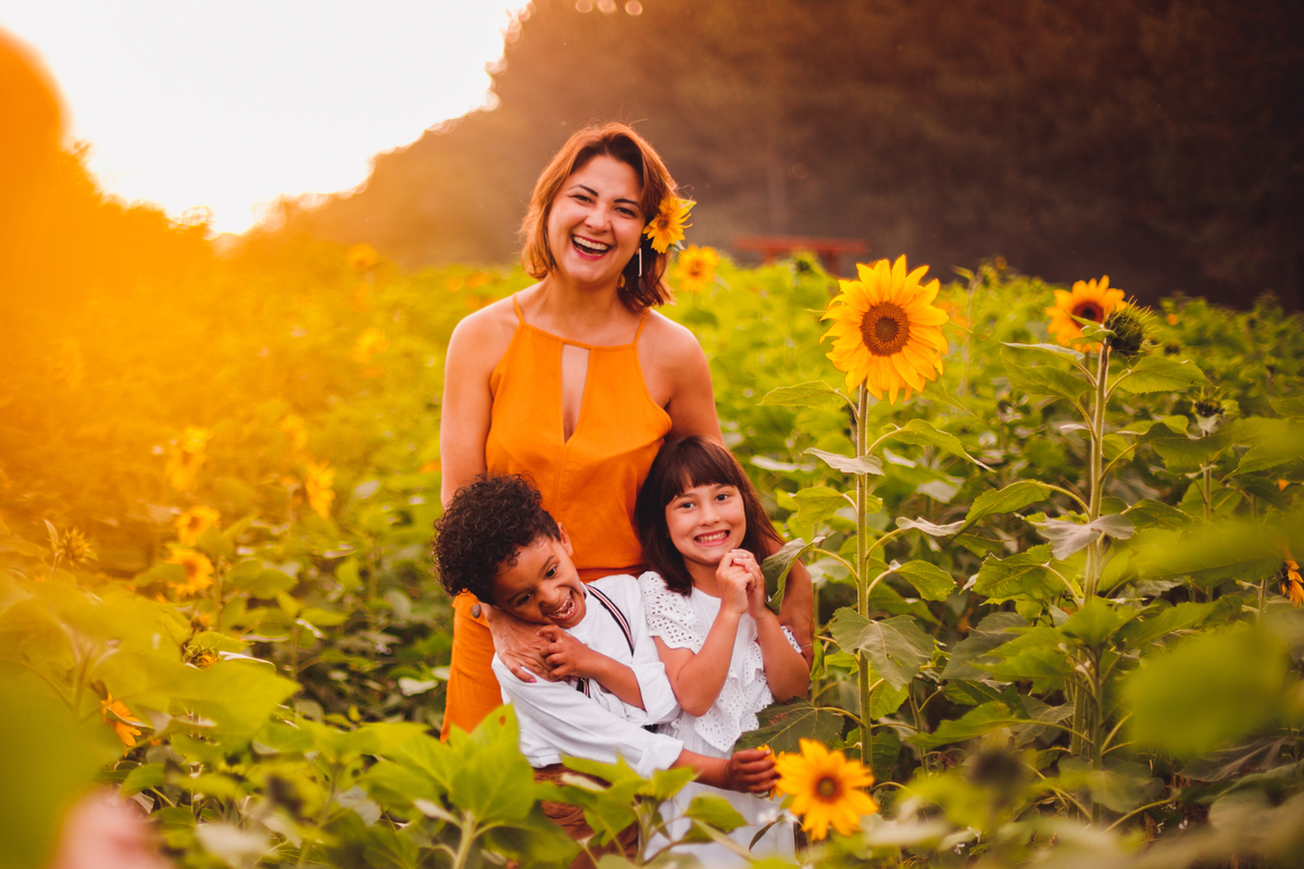 fotografa familia curitiba - ensaio campo de girassol