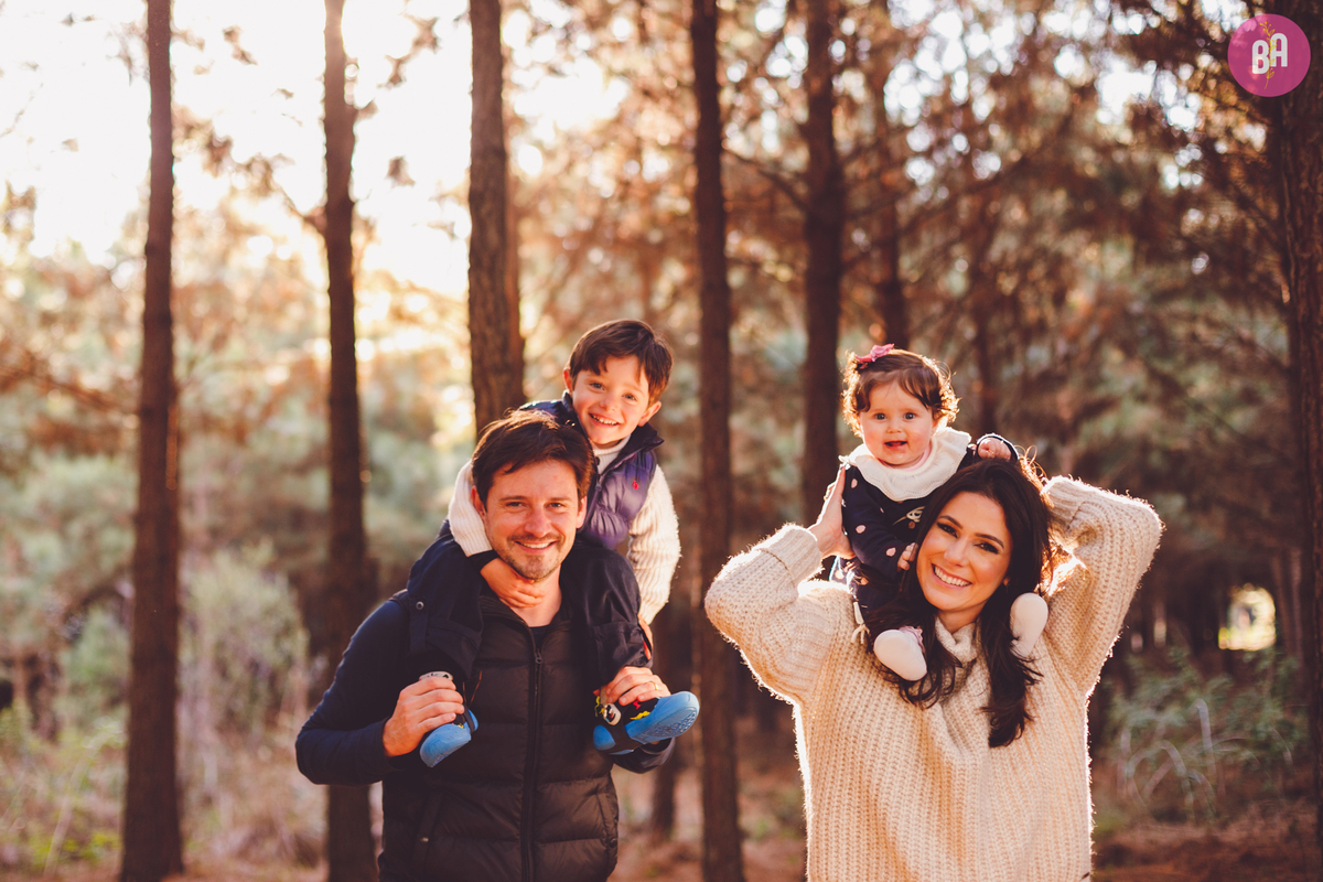 fotografa familia curitiba ensaio externo inverno acampamento 
