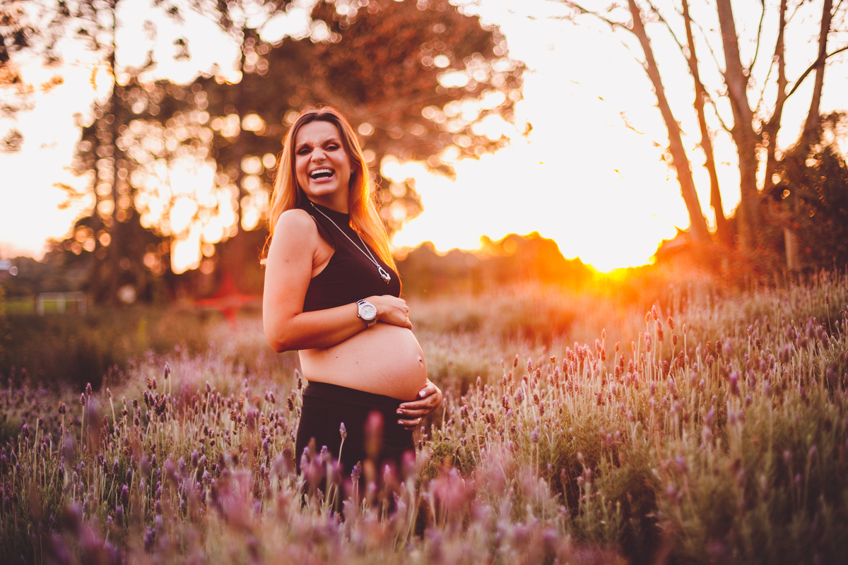 fotografa familia curitiba - ensaio gestante Lavandario externo 