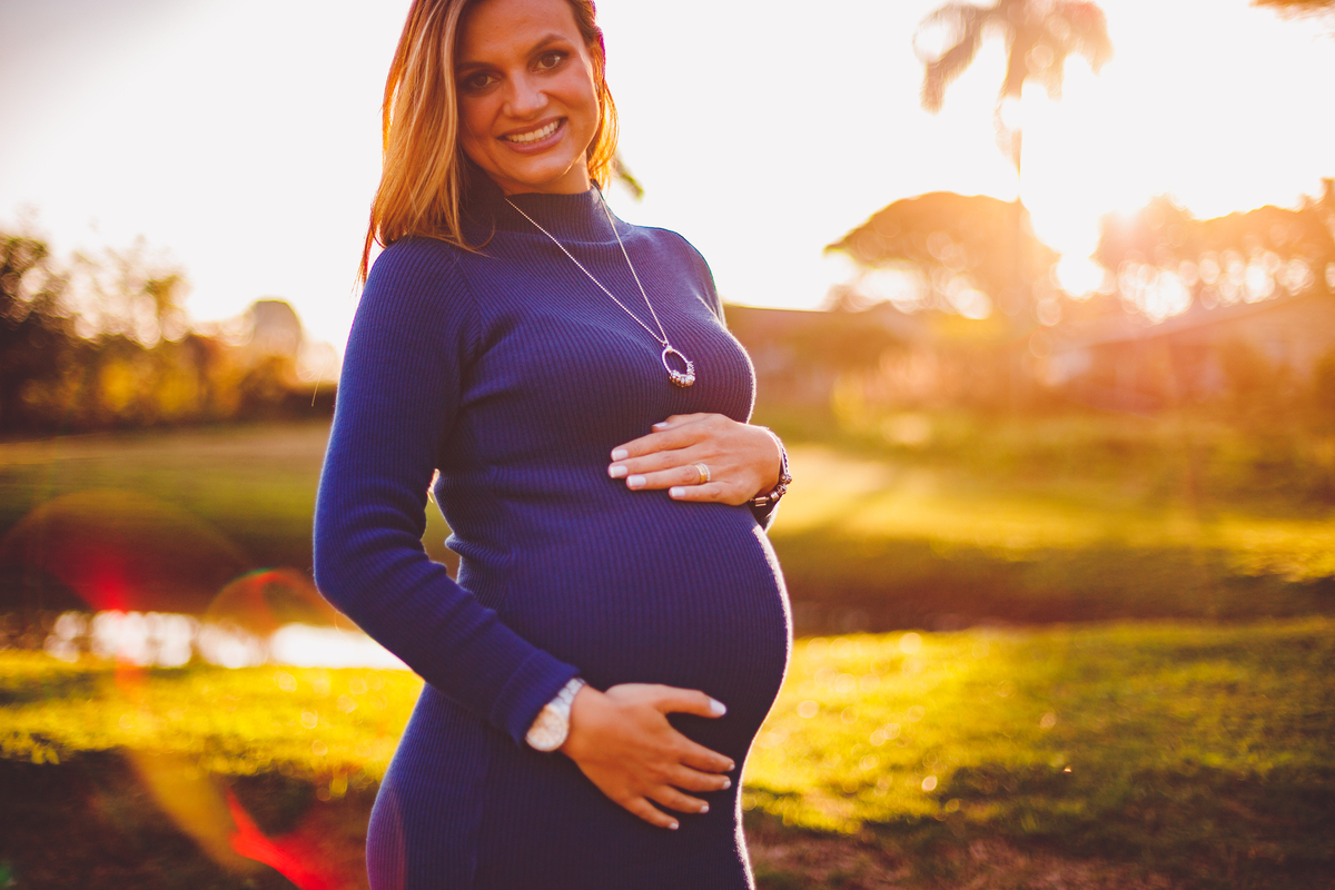 fotografa familia curitiba - ensaio gestante Lavandario externo 