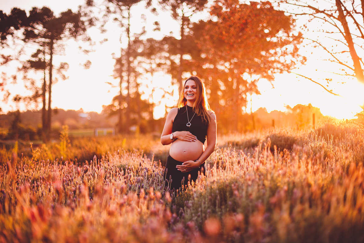 fotografa familia curitiba - ensaio gestante Lavandario externo 