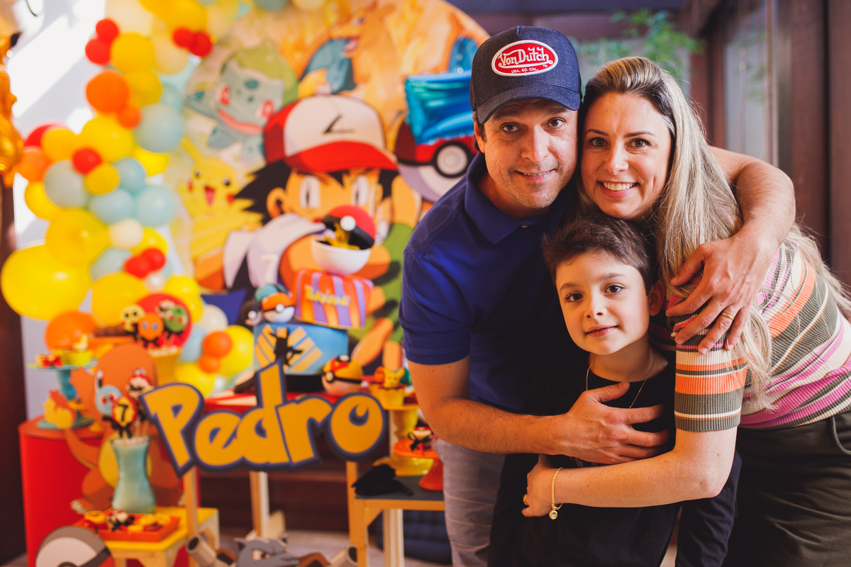 fotografa familia Curitiba aniversario em casa 7 anos 