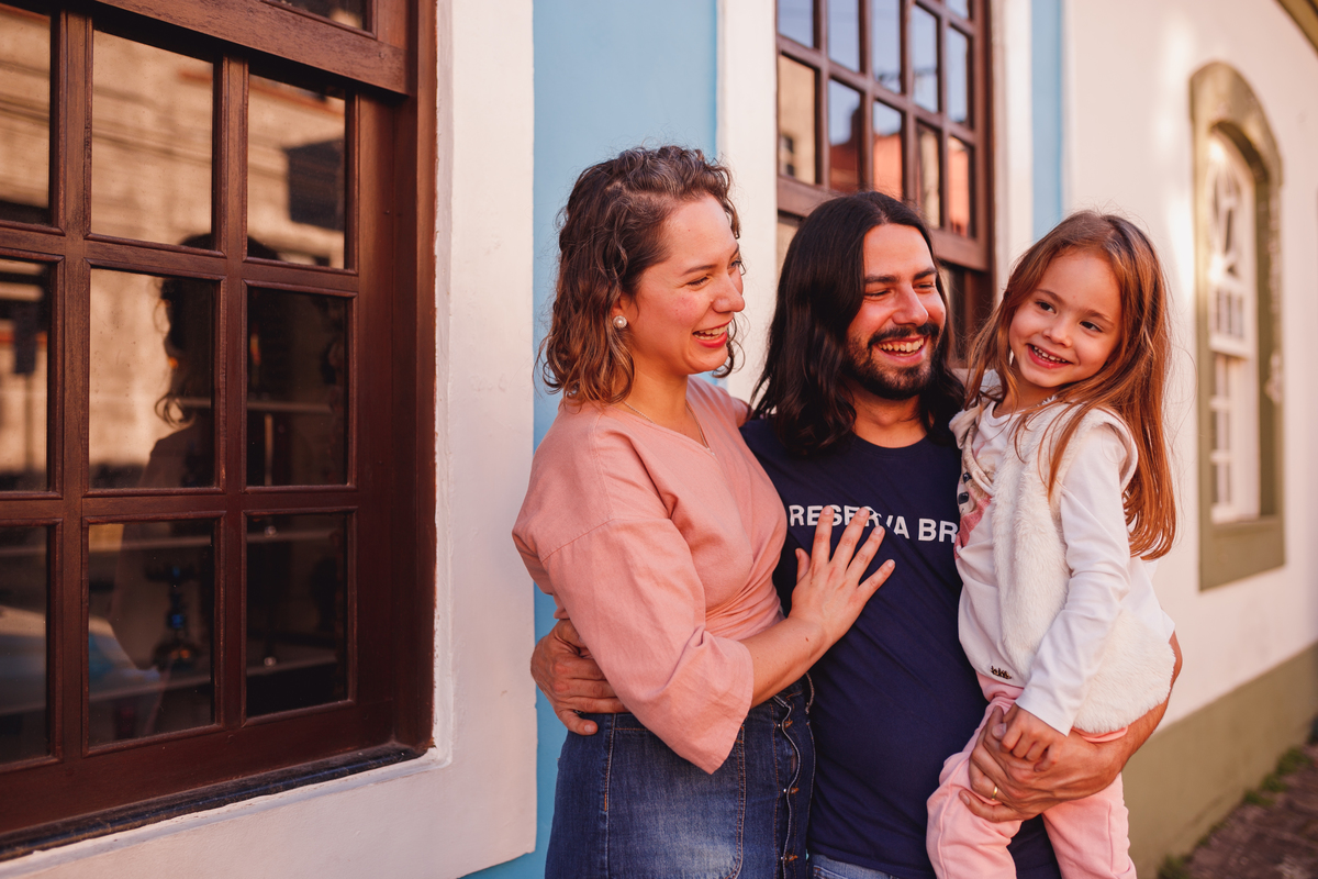 fotografa familia curitiba - ensaio praia São Francisco sul Clarice infantil