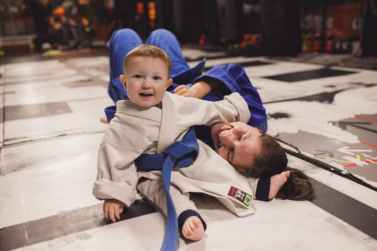 fotografa familia curitiba ensaio academia muay Thai 