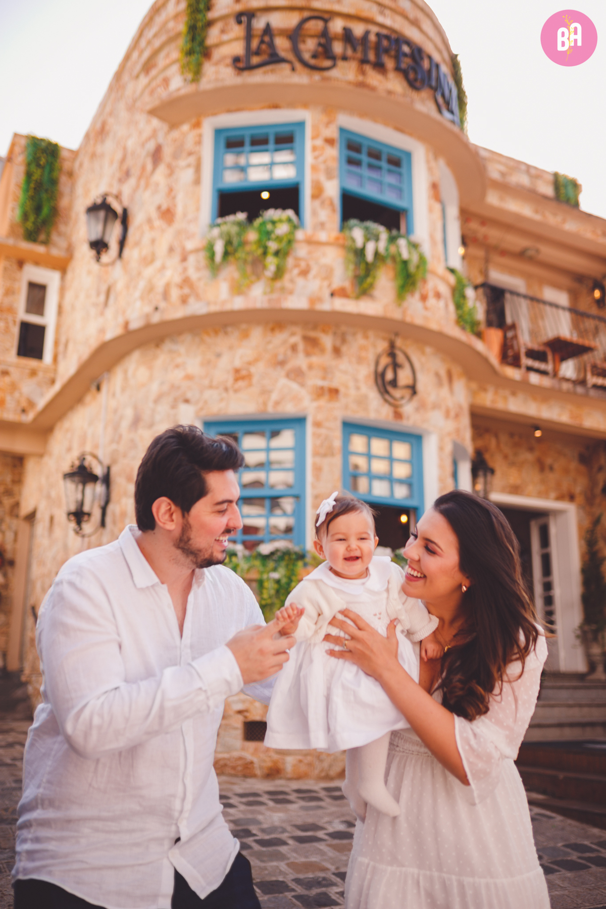 fotografa familia curitiba - batizado Manu igreja batismo cerimônia