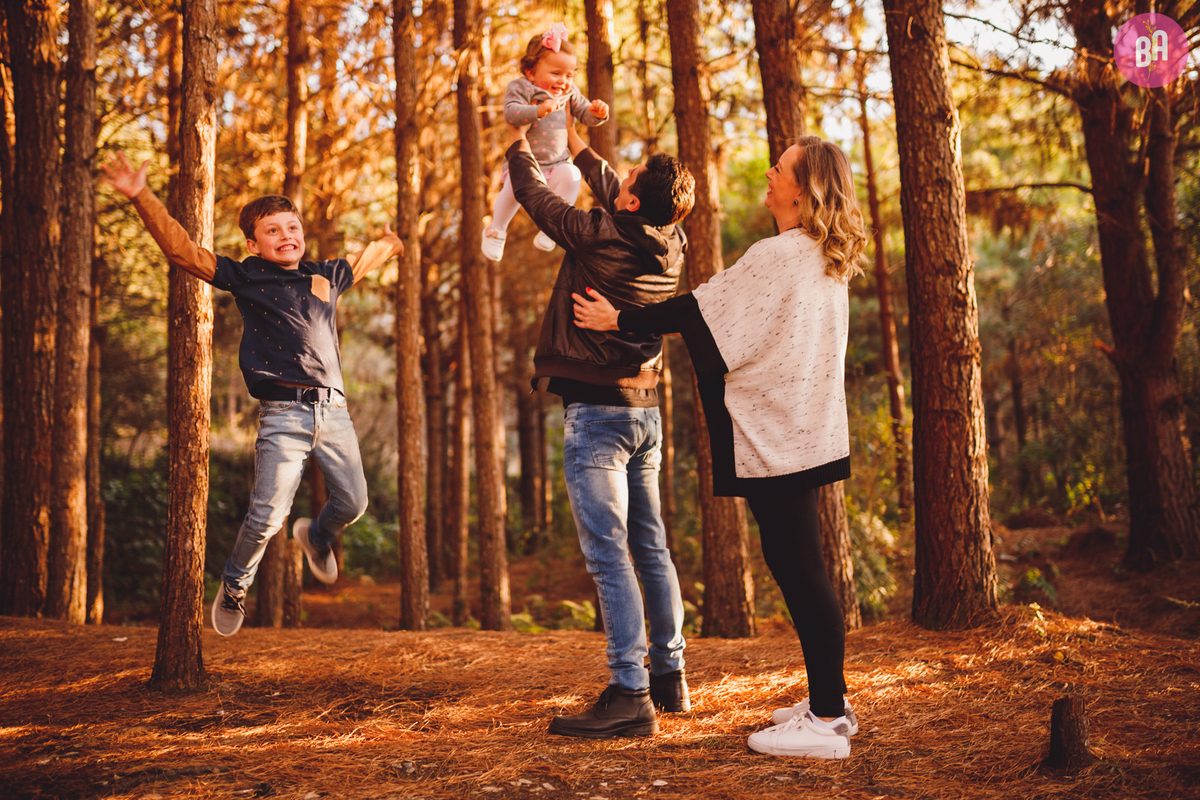 fotografa familia curitiba - ensaio acampamento externo 
