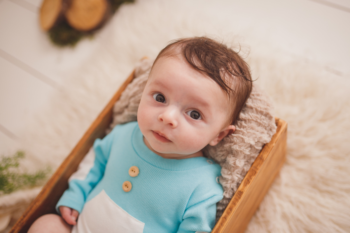 fotografa familia Curitiba ensaio estudio 3 meses 