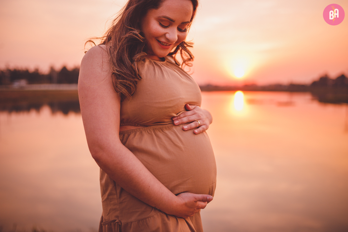 fotografa familia curitiba - ensaio gestante em casa e externo por do sol