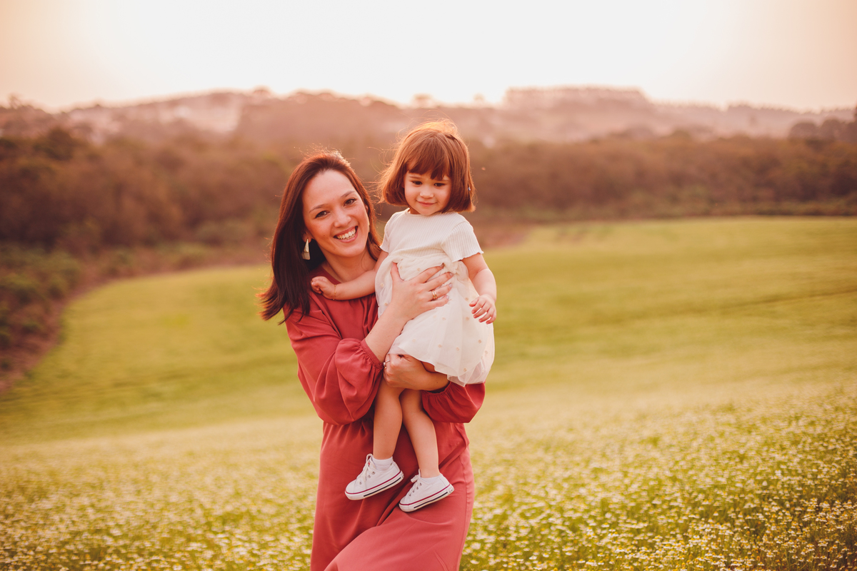fotografa familia curitiba - ensaio externo camomila 2 anos menina mandirituba
