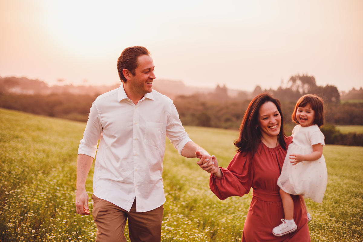 fotografa familia curitiba - ensaio externo camomila 2 anos menina mandirituba