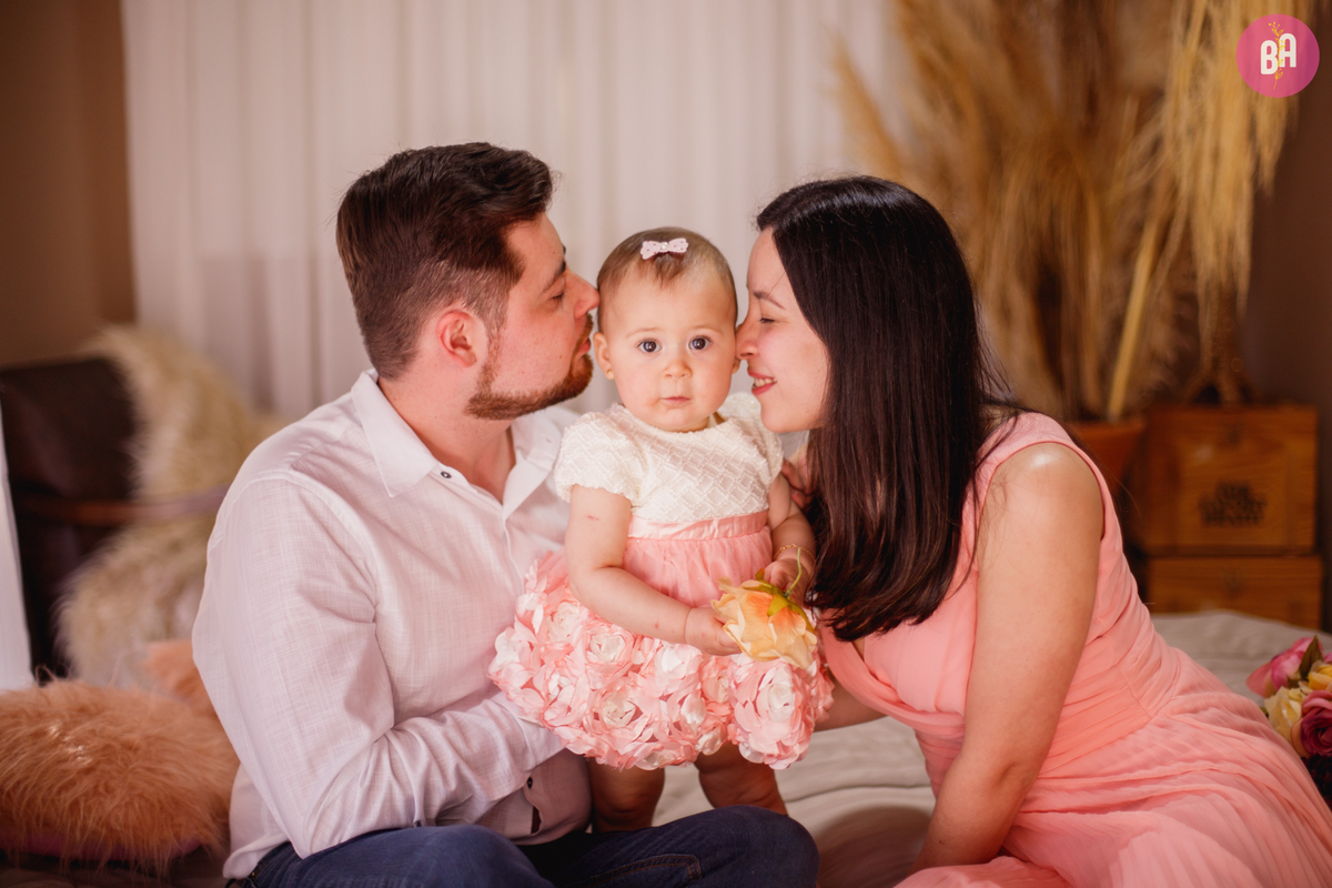 fotografa familia curitiba - acompanhamento Mayara 9 meses