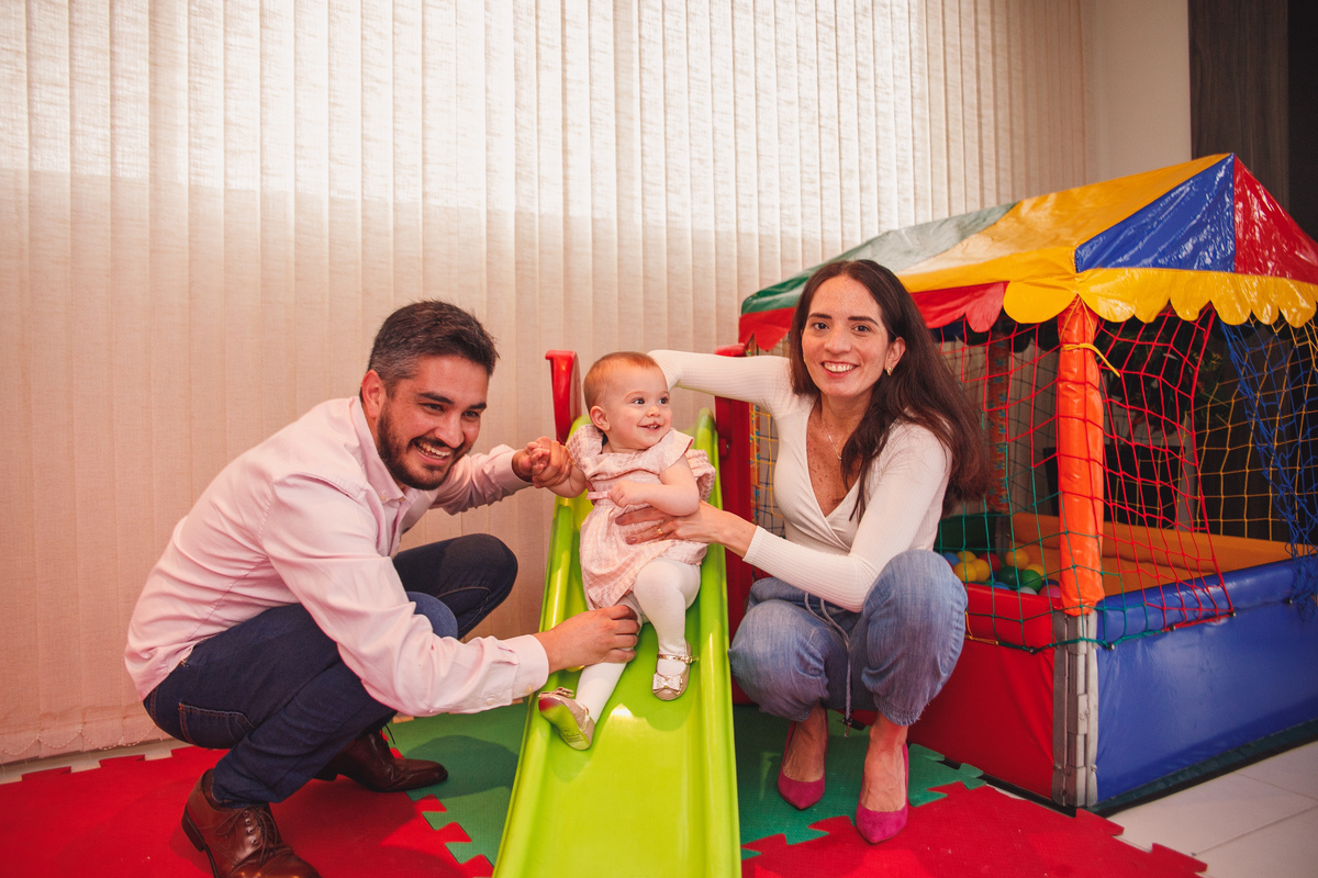 fotografa familia curitiba um ano aniversario em casa 