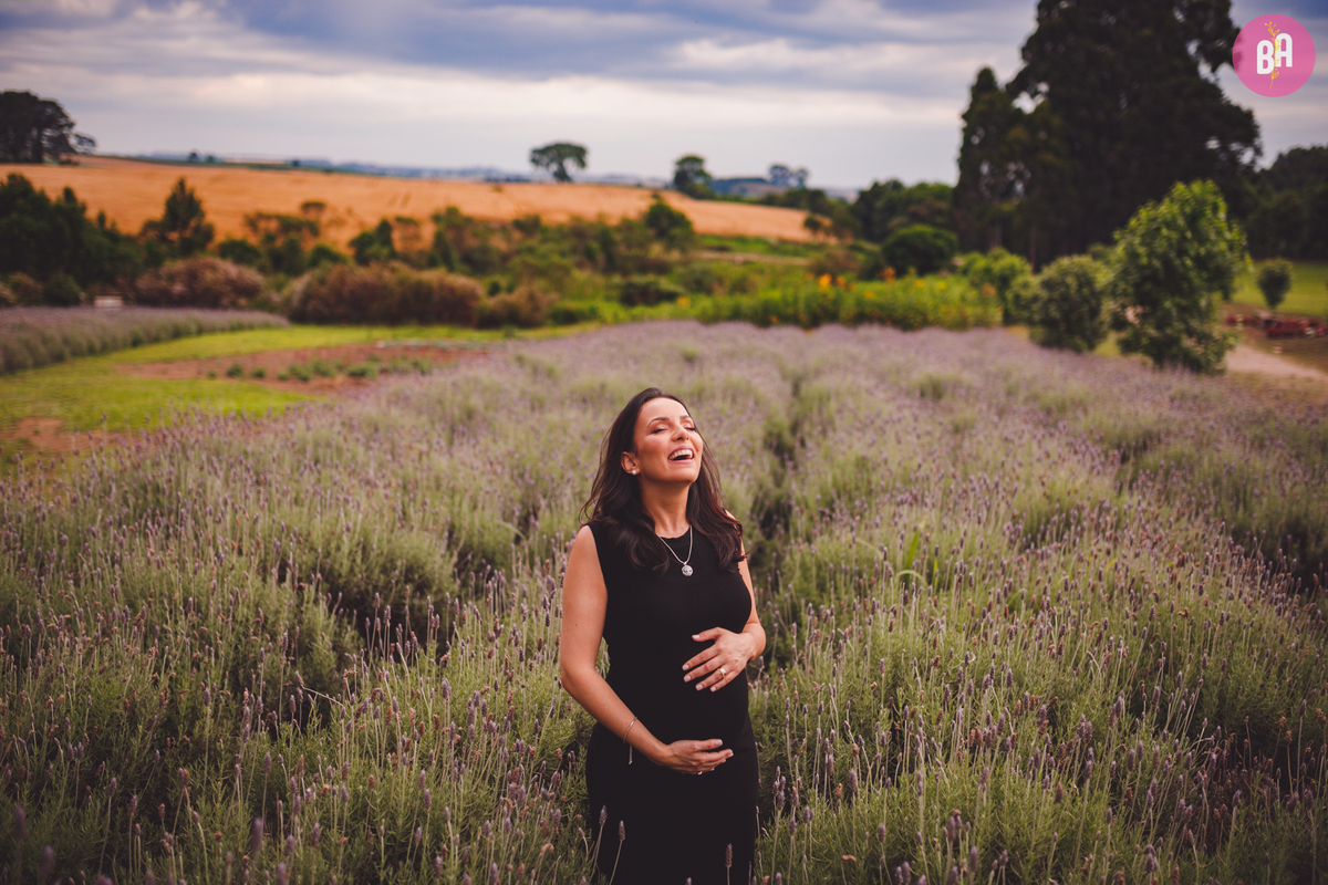 fotografa familia curitiba - gestante Lavandario colonia witmarsun