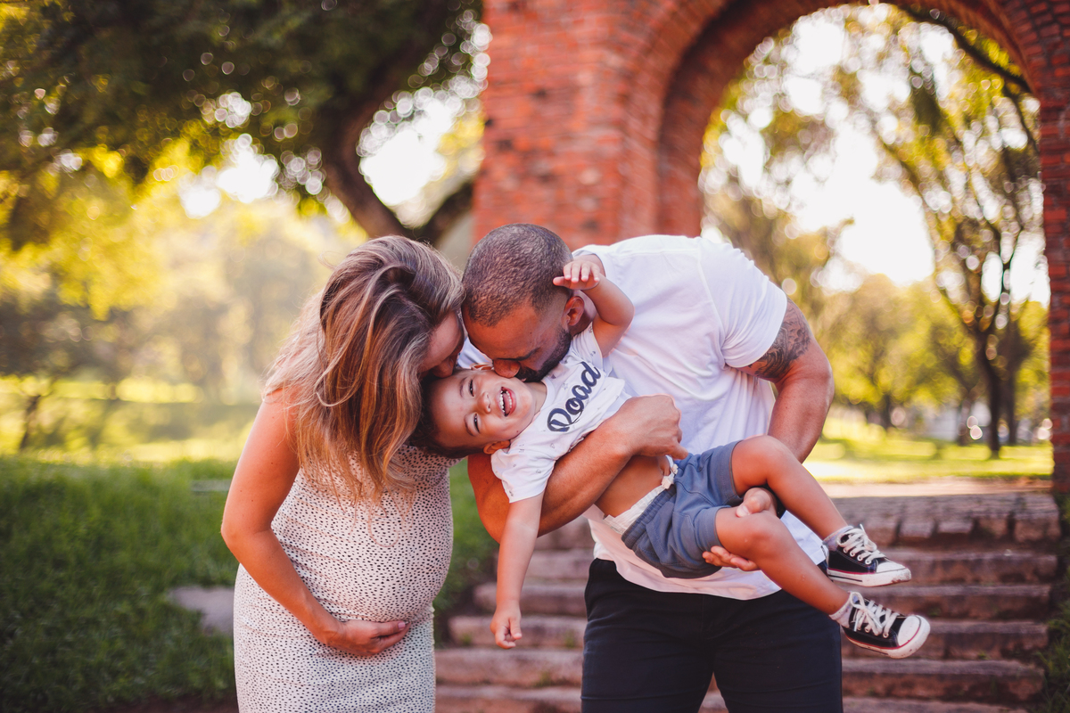 fotografa familia curitiba - gestante externo parque barigui sol 