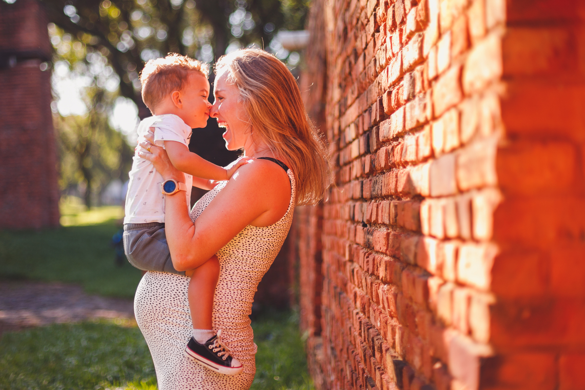fotografa familia curitiba - gestante externo parque barigui sol 