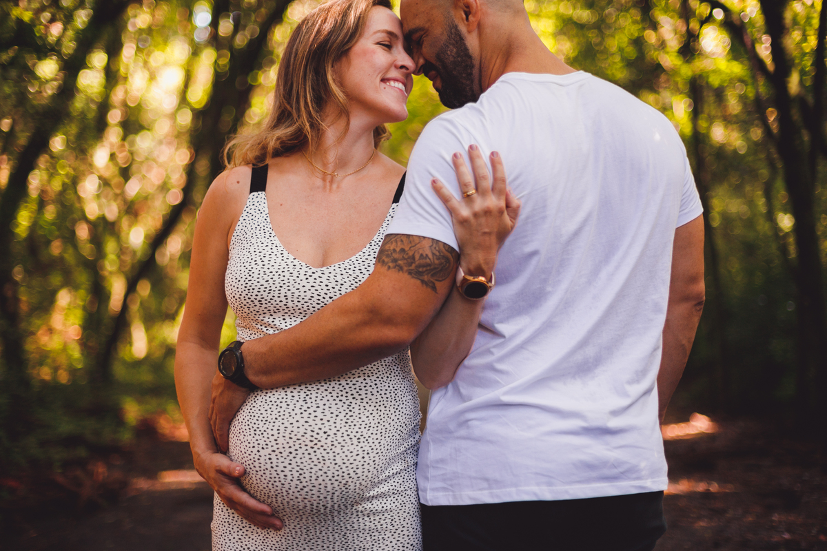 fotografa familia curitiba - gestante externo parque barigui sol 