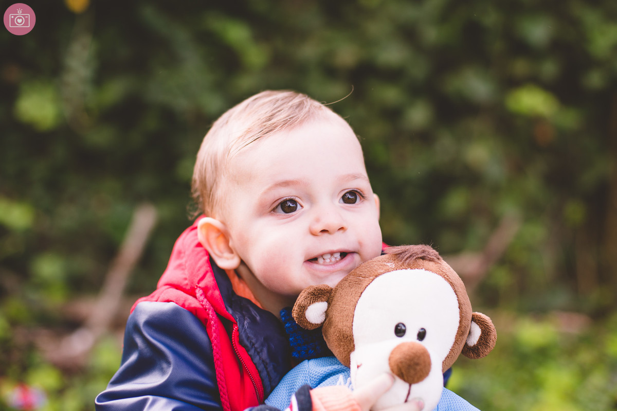 victor smash the cake