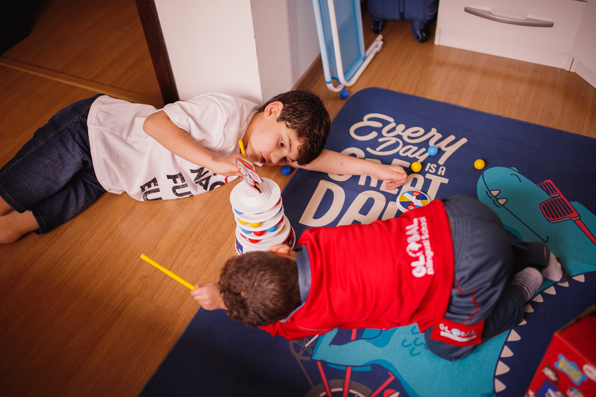 fotografa familia curitiba - ensaio em casa dia a dia