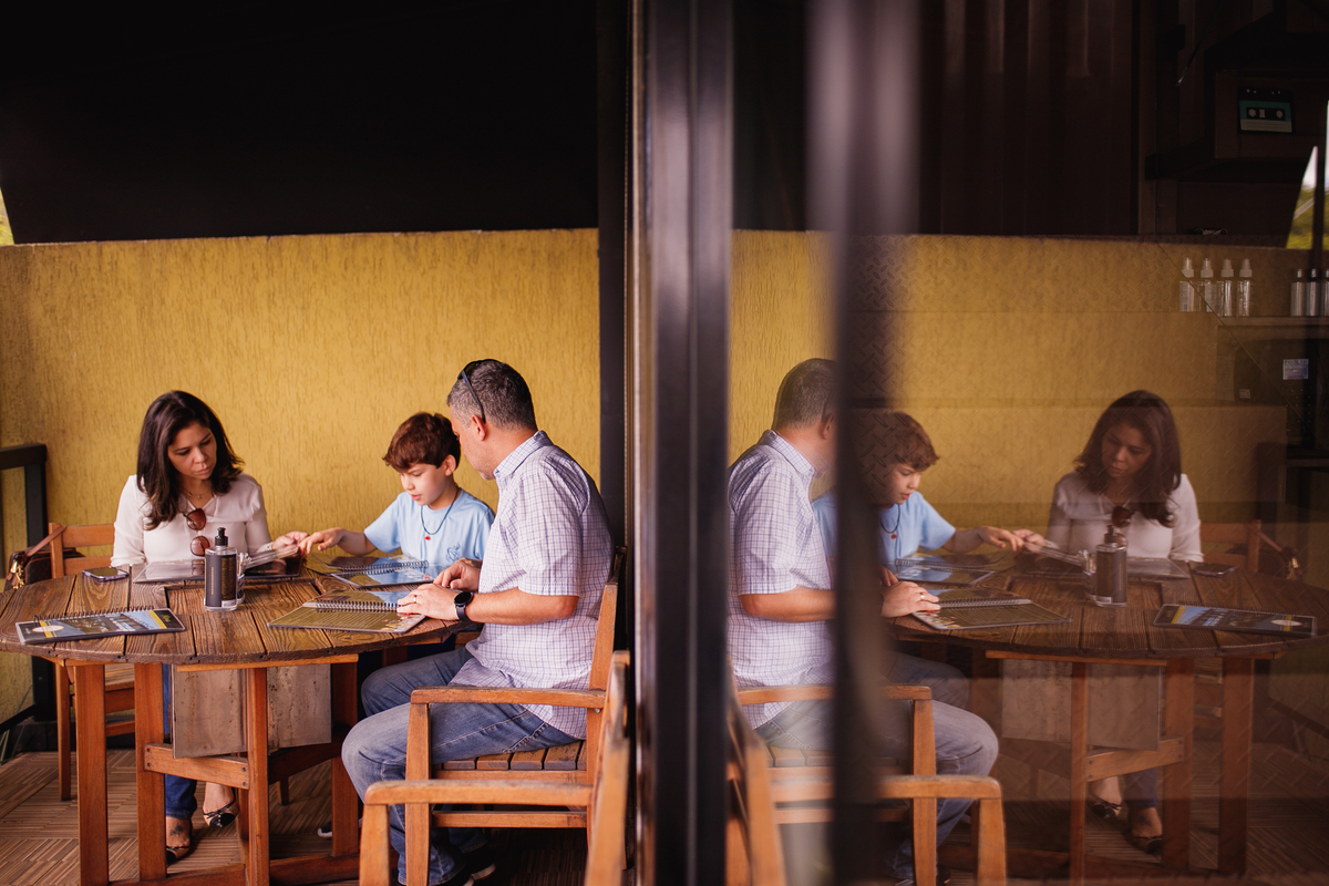 fotografa familia curitiba - ensaio em casa dia a dia