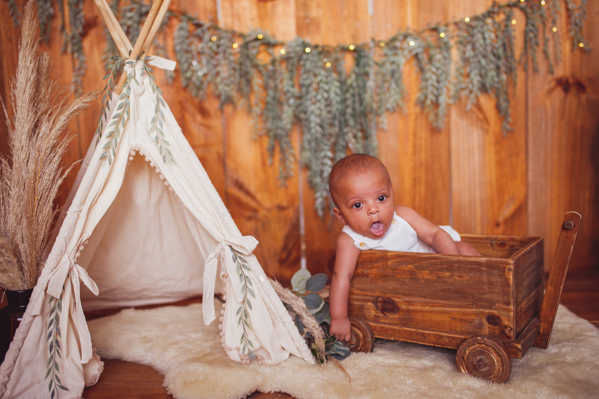 fotografa familia curitiba - bebe 6 meses estudio