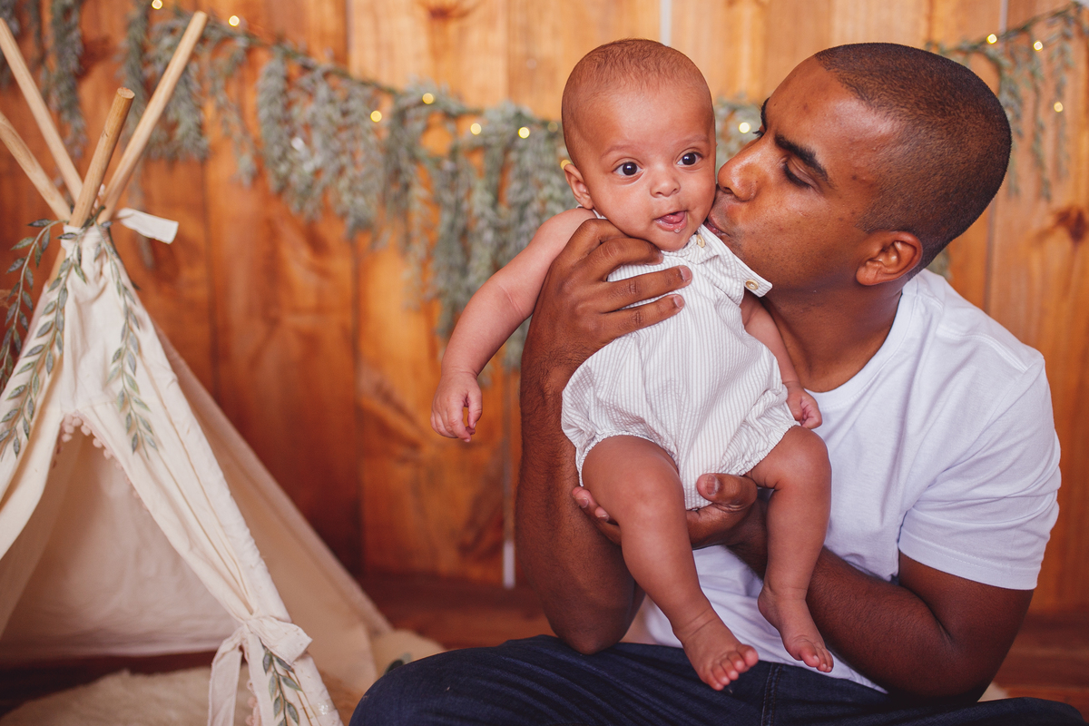 fotografa familia curitiba - bebe 6 meses estudio