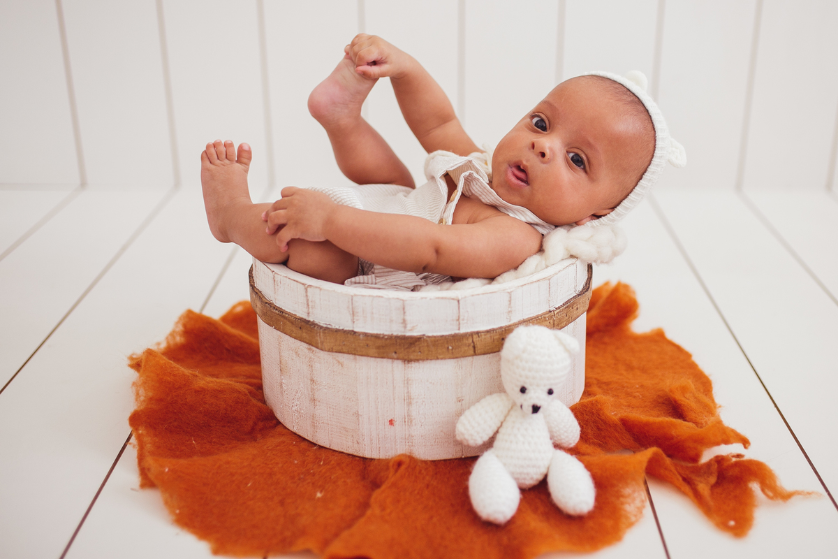 fotografa familia curitiba - bebe 6 meses estudio