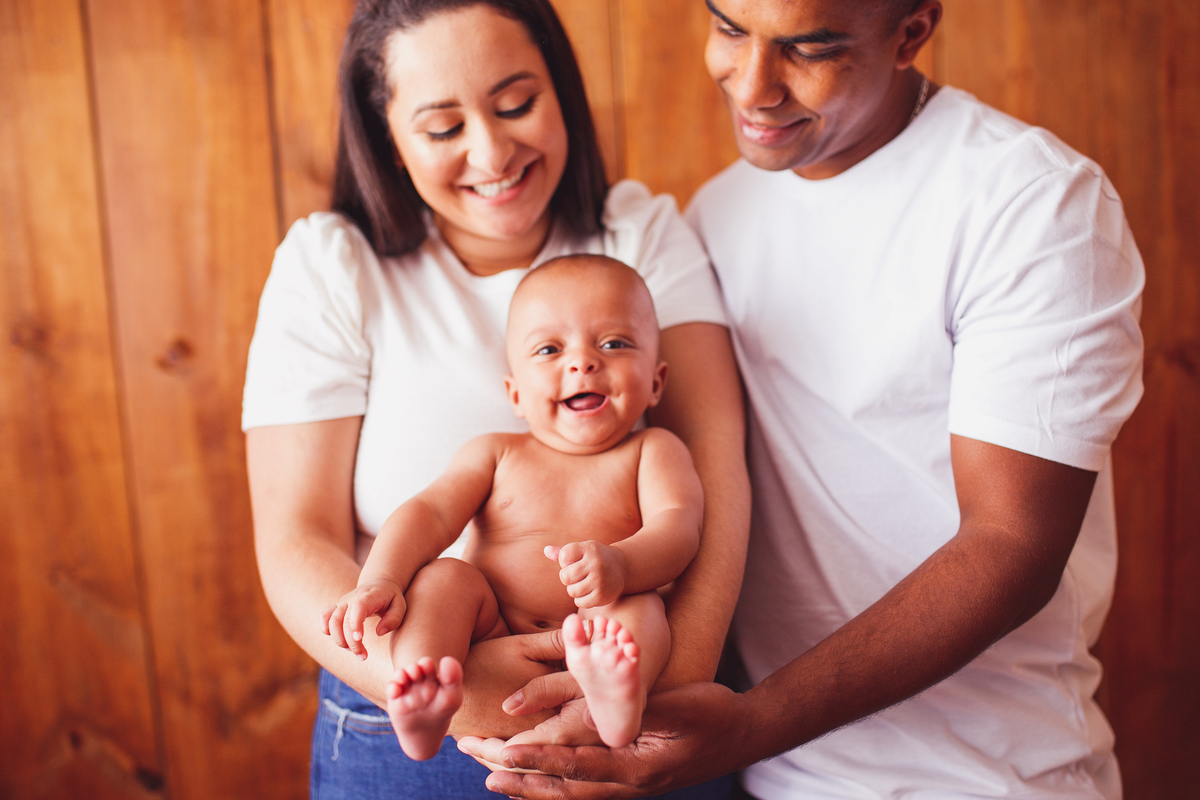 fotografa familia curitiba - bebe 6 meses estudio